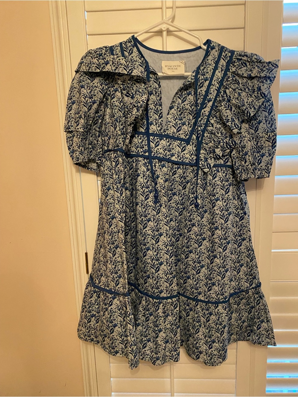 Hyacinth House, Tuckernuck, Blue Floral Rosalie Mini Dress, NWT - Picture 4 of 5